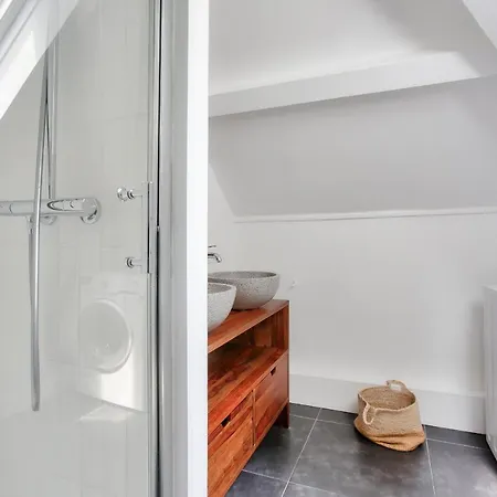 Apartment 1km Du Prieure - Dinard- Cocon Pour 2 *